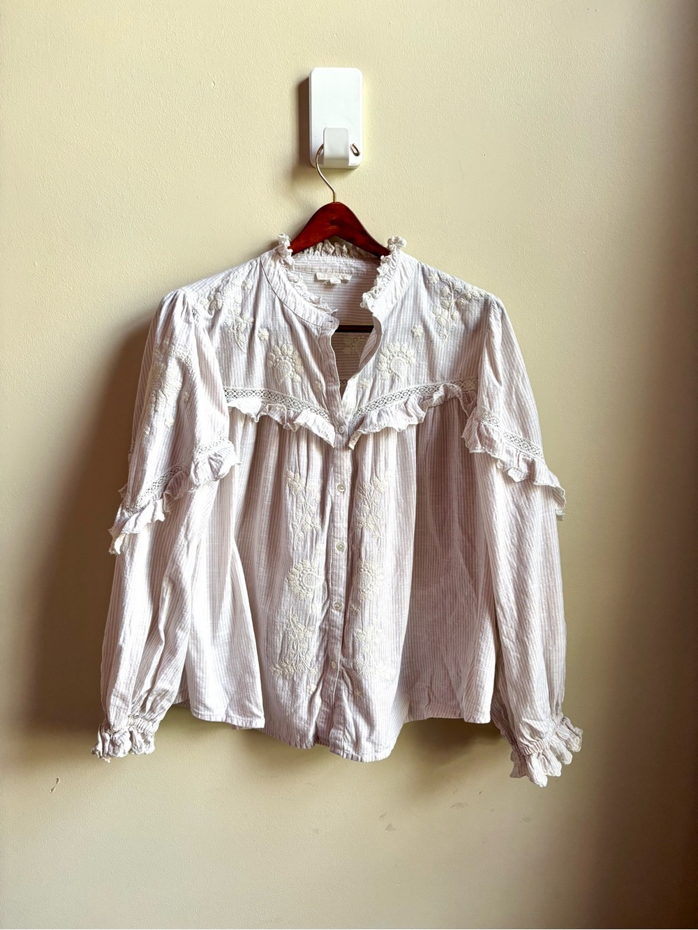 Louise Misha 100% cotton top 40 Large